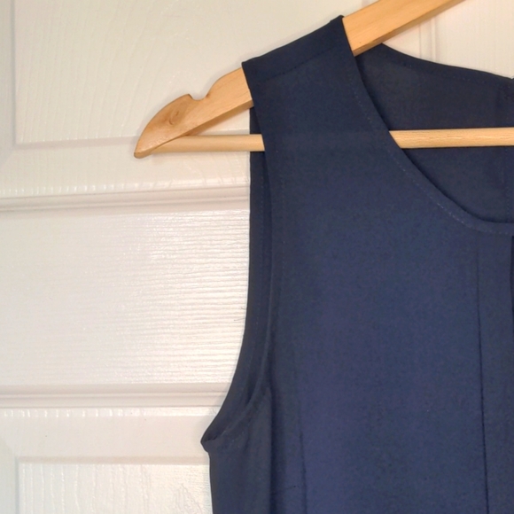 Navy Lightly Sheer Pleat Front Tank Top - Picture 3 of 6